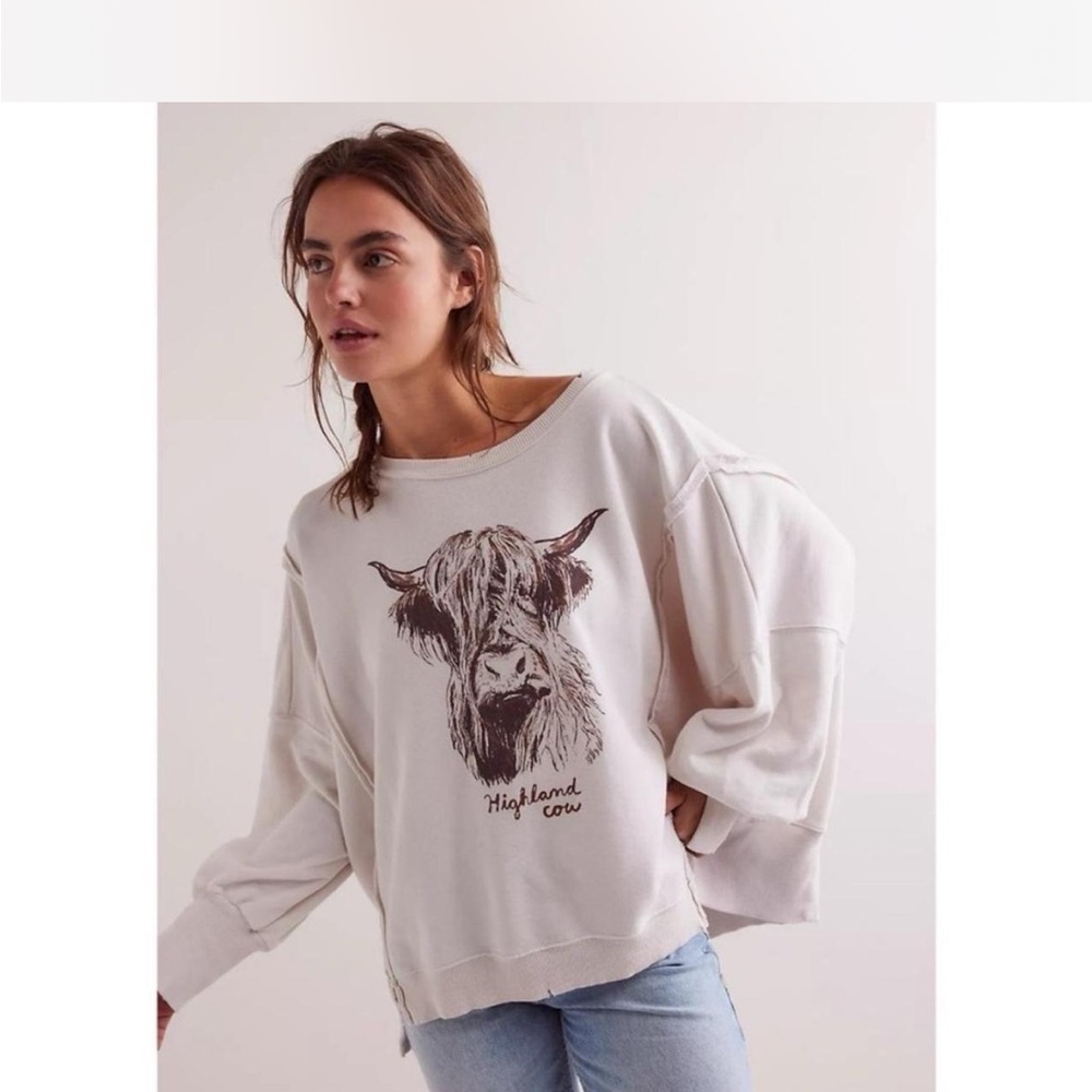 Free People Camden Graphic Highland Cow Oversized Pullover Sweatshirt
